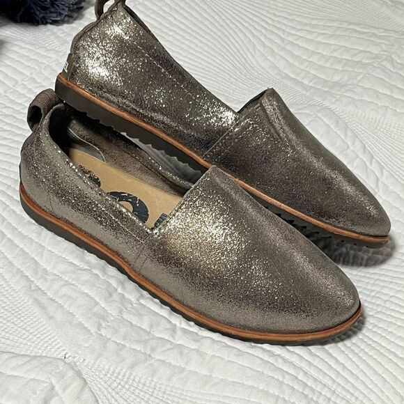 NWOT Sorel Ella Slip-On Ash Brown 6.5 - Picture 2 of 10